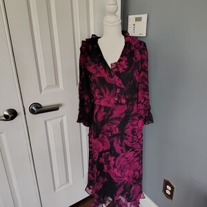 Julian Taylor Magenta and Black Long Sleeve Dress Euc Size 12
